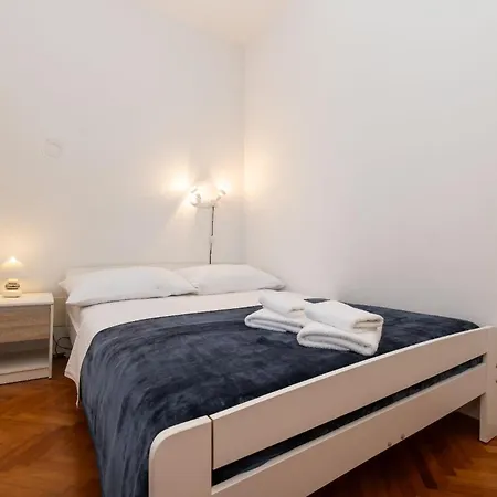 Garina Apartman Veli Lošinj